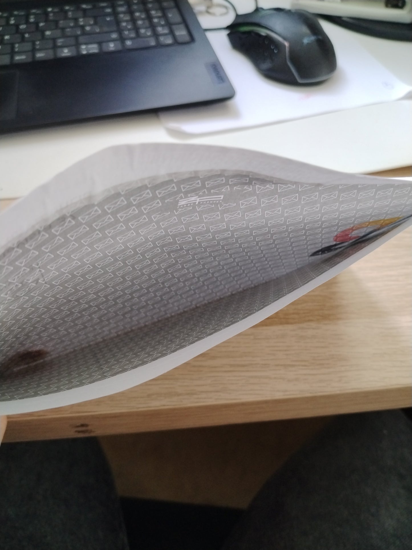 Sobres Personalizados Tamaño Americano con Autoadhesivo