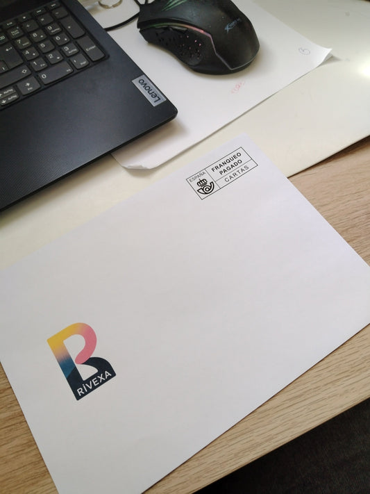 Sobres Personalizados Tamaño C5 con Autoadhesivo