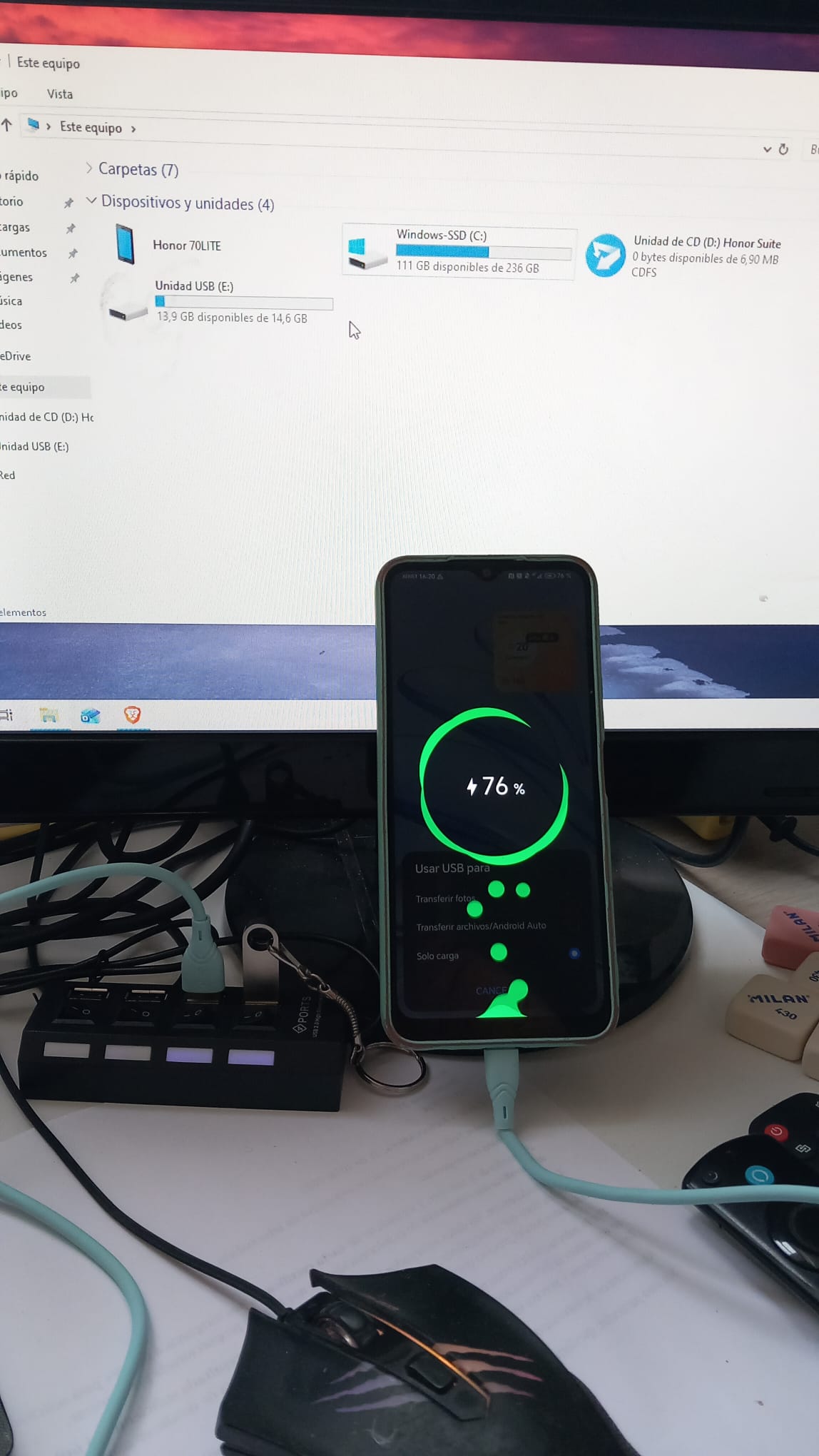 🔌 Extensor USB 4 Puertos con Interruptores Individuales